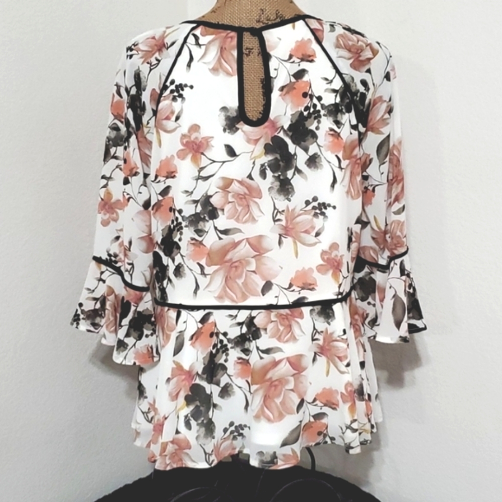 LUXOLOGY Floral overlay flowy blouse lined Small